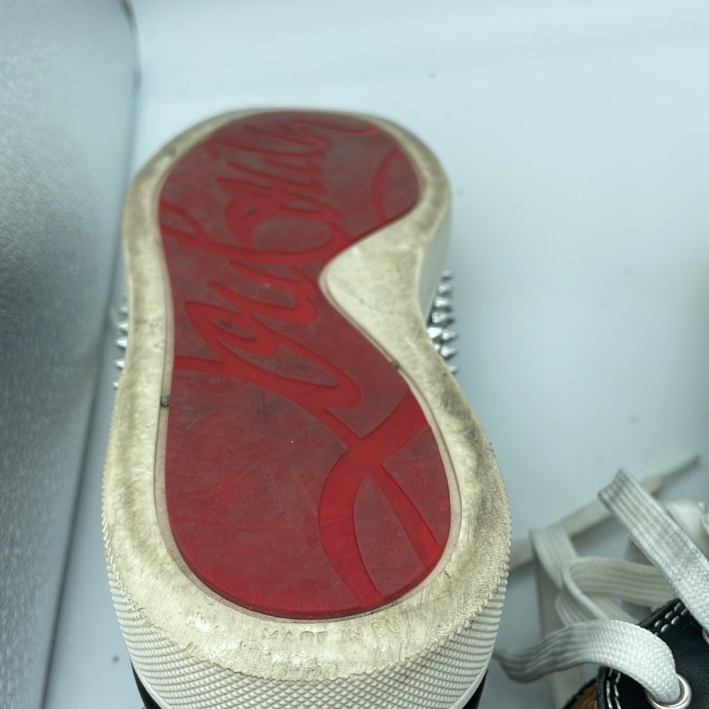 Christian Louboutin Louis Flat Calf Spikes - Picture 6 of 10